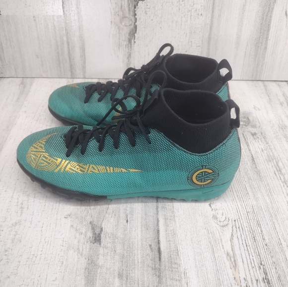 Nike Jr. SuperFly Ronaldo CR7 Jade Gold Soccer Cleats Kids Size 4 Youth - Picture 2 of 6